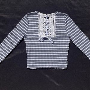 Womens Lace Back Long Sleeve